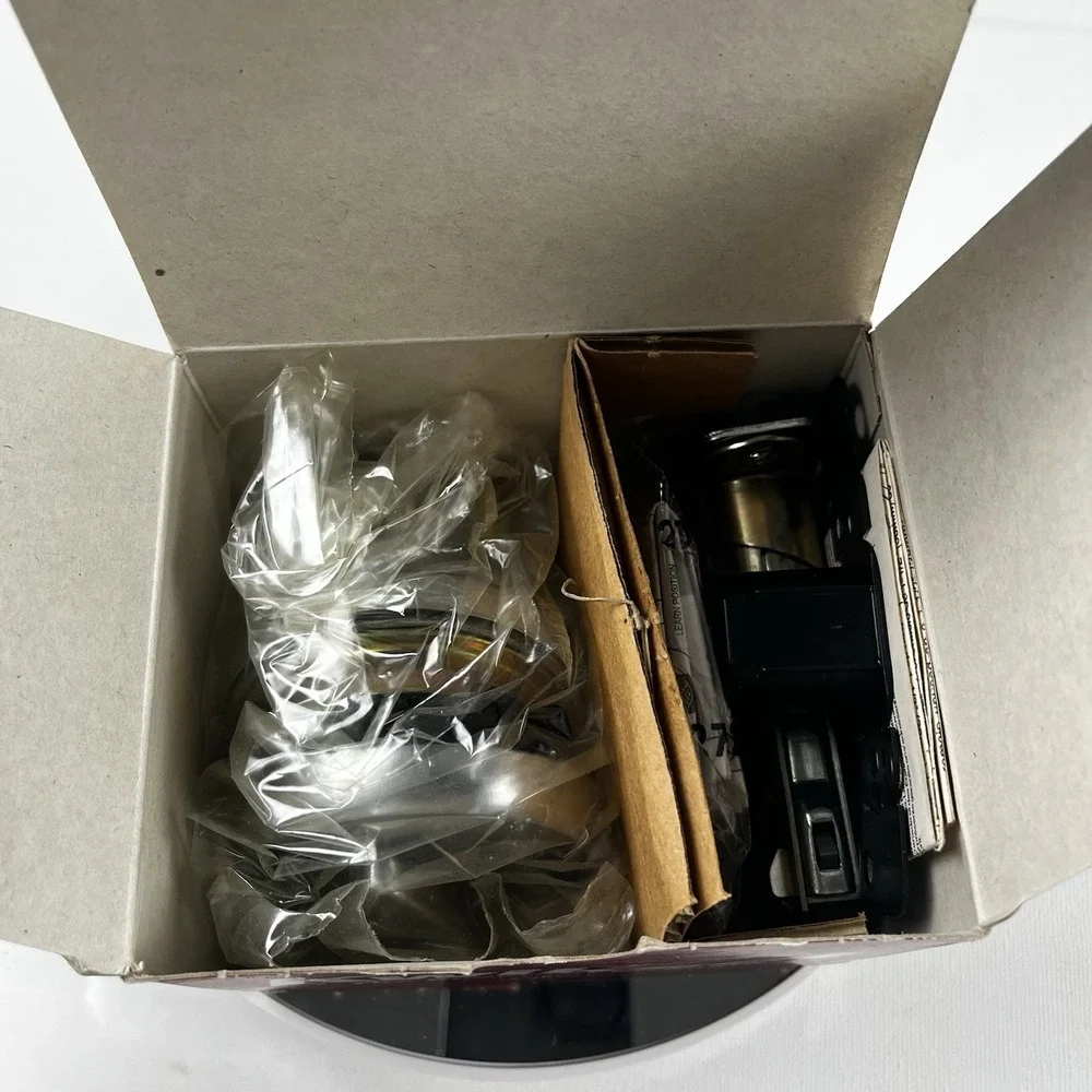 Kwikset 780 26D Deadbolt Single Cylinder Satin Chrome Smart Key NOS Year 2009